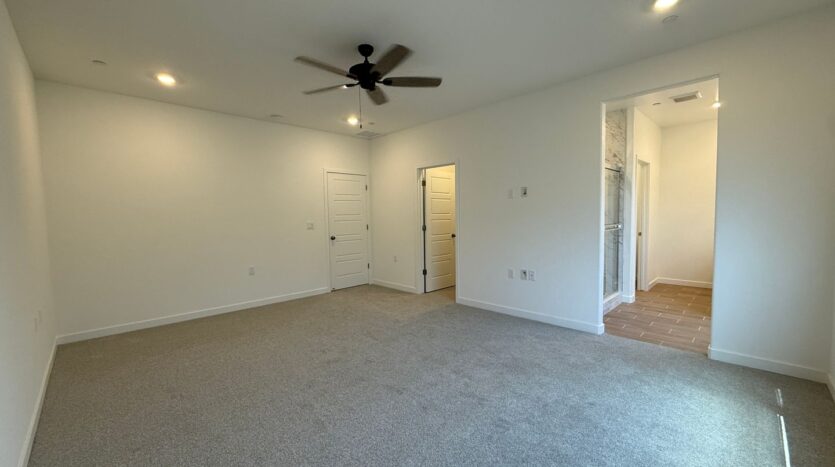 1036 Fruitwood Ave. - Clovis - California - 4 bed, 2.5 bath rental property