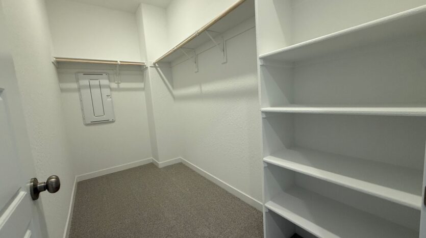 1036 Fruitwood Ave. - Clovis - California - 4 bed, 2.5 bath rental property