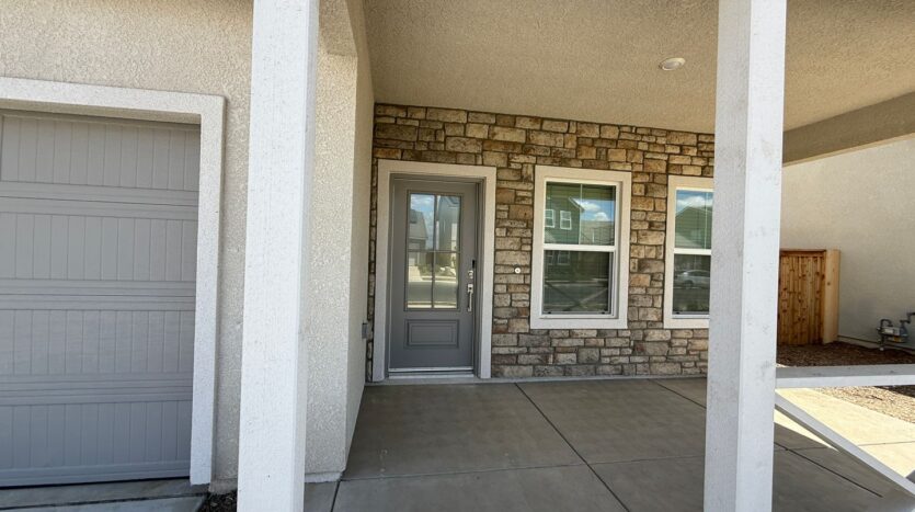 1036 Fruitwood Ave. - Clovis - California - 4 bed, 2.5 bath rental property