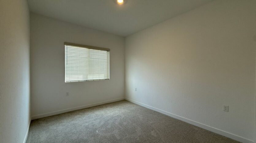 1036 Fruitwood Ave. - Clovis - California - 4 bed, 2.5 bath rental property