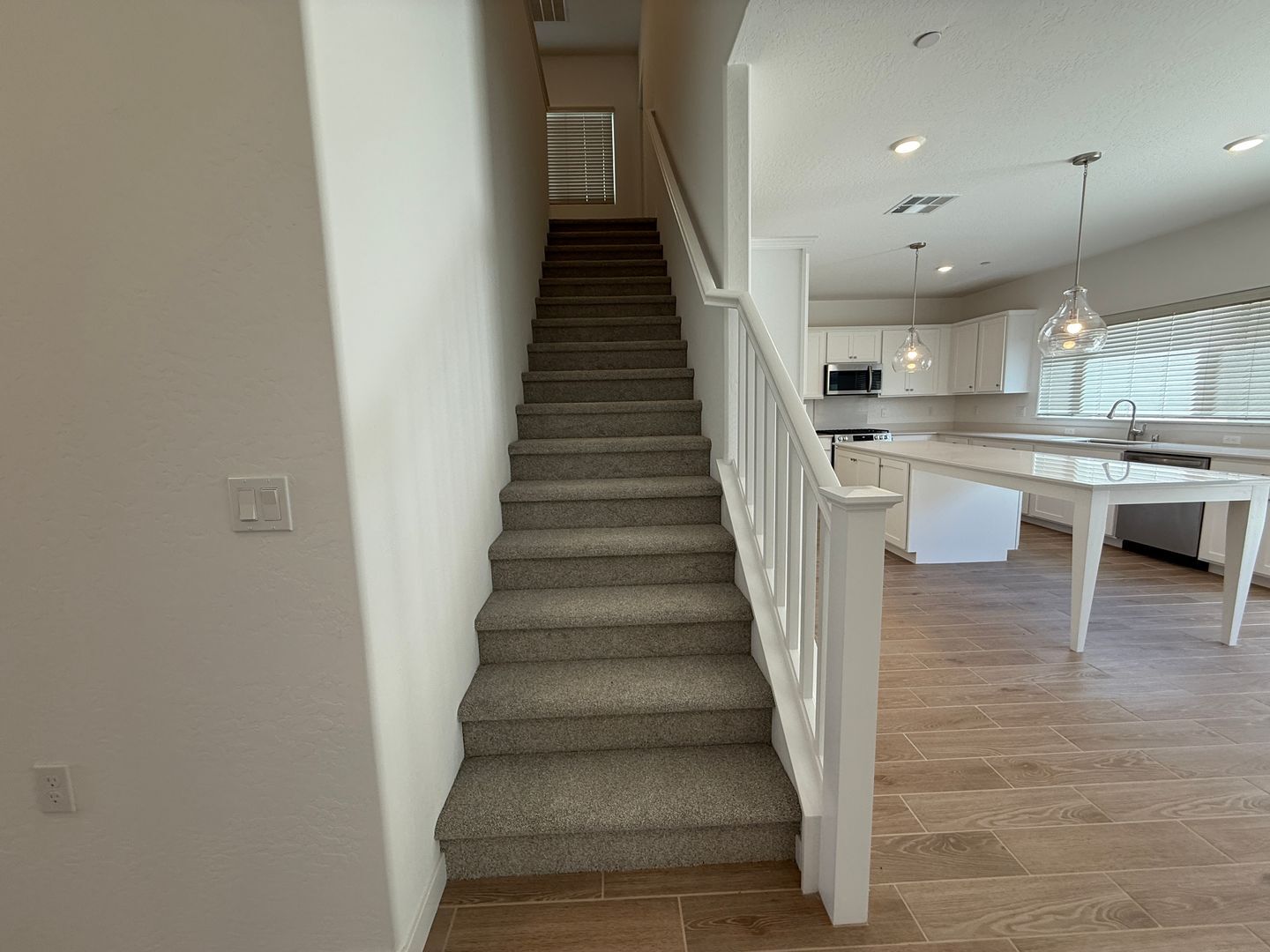 1036 Fruitwood Ave. - Clovis - California - 4 bed, 2.5 bath rental property
