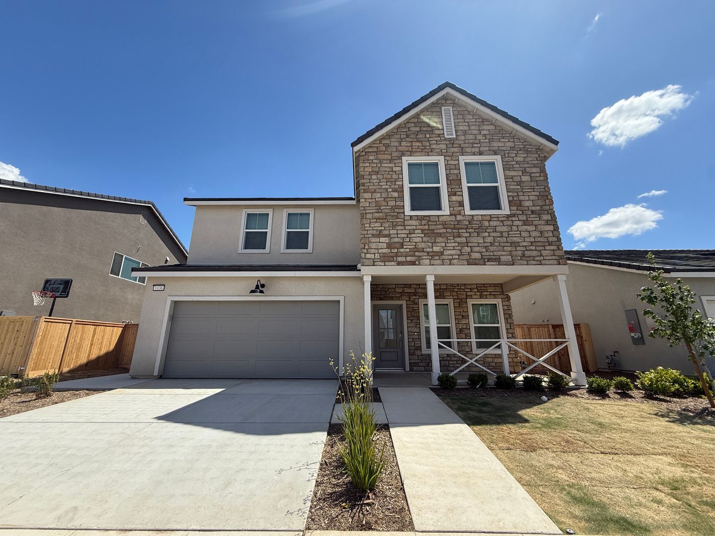 1036 Fruitwood Ave. - Clovis - California - 4 bed, 2.5 bath rental property