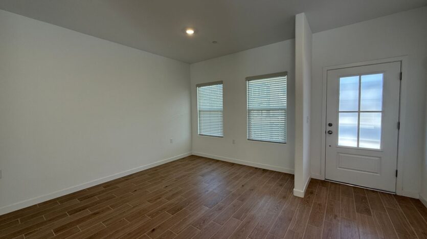 1036 Fruitwood Ave. - Clovis - California - 4 bed, 2.5 bath rental property