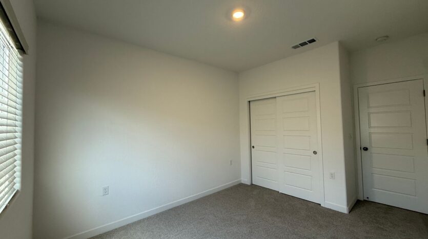 1036 Fruitwood Ave. - Clovis - California - 4 bed, 2.5 bath rental property