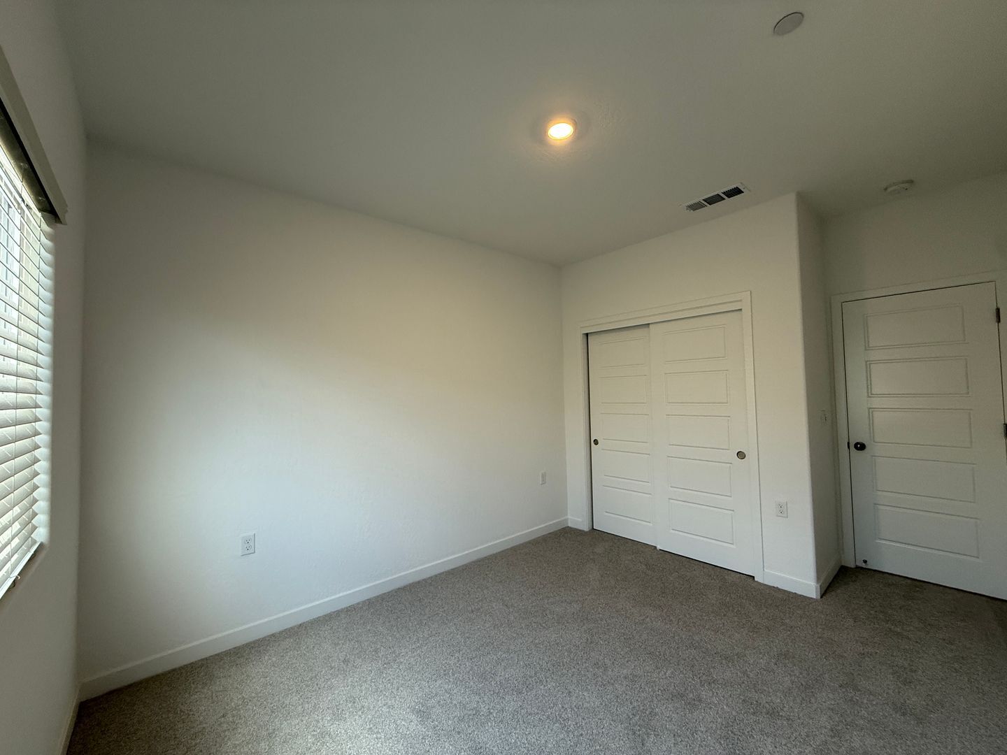 1036 Fruitwood Ave. - Clovis - California - 4 bed, 2.5 bath rental property