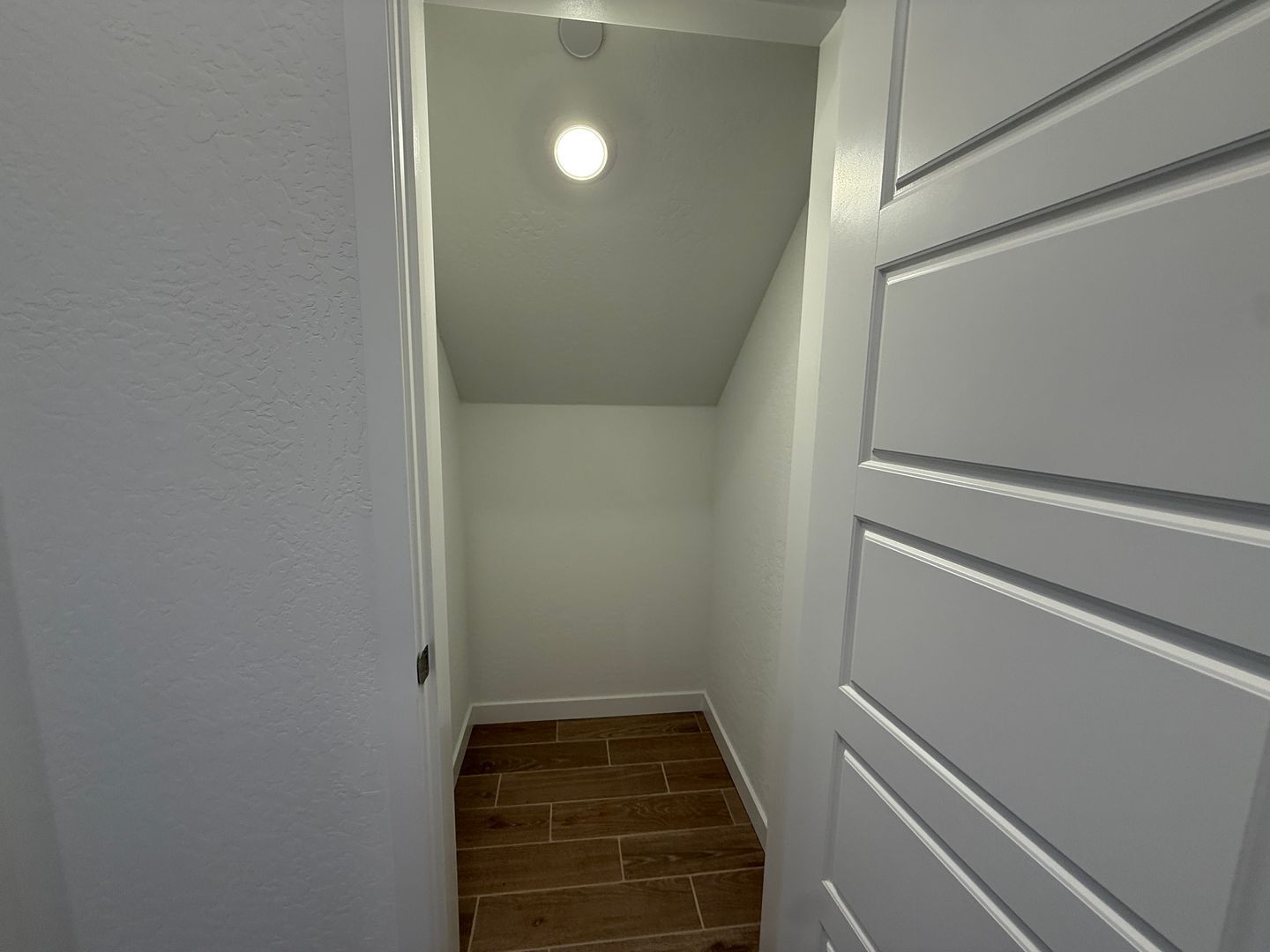 1036 Fruitwood Ave. - Clovis - California - 4 bed, 2.5 bath rental property
