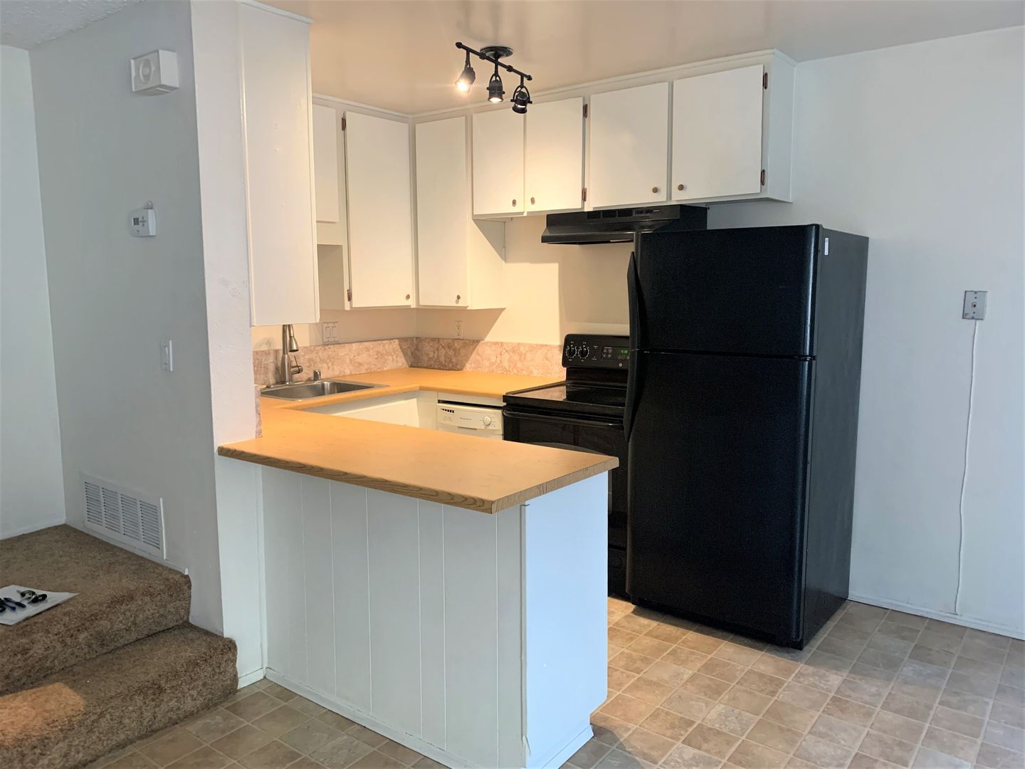 10645 Carmel Mountain Road - San Diego - California - 2 bed, 1 bath rental property