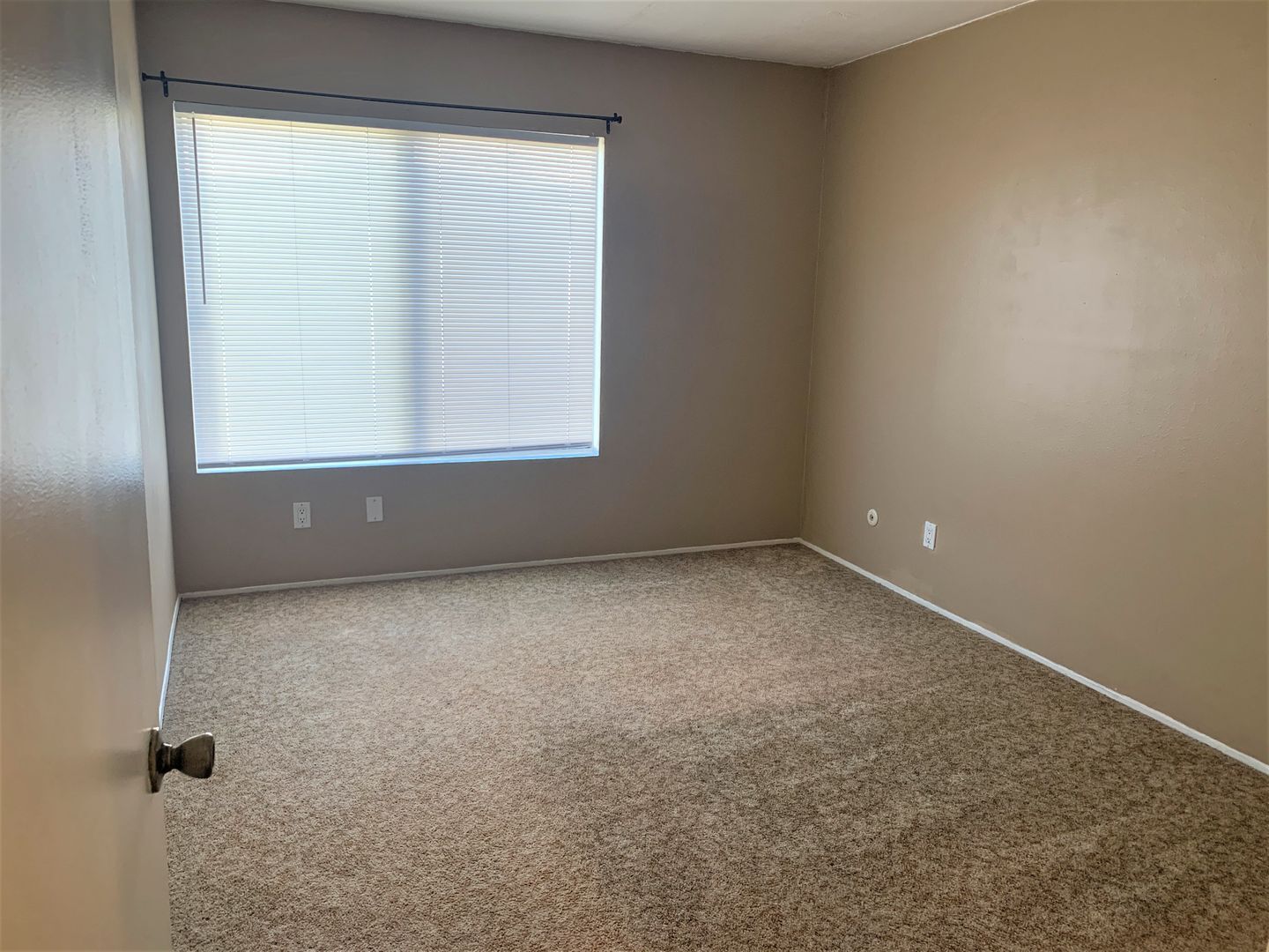 10645 Carmel Mountain Road - San Diego - California - 2 bed, 1 bath rental property