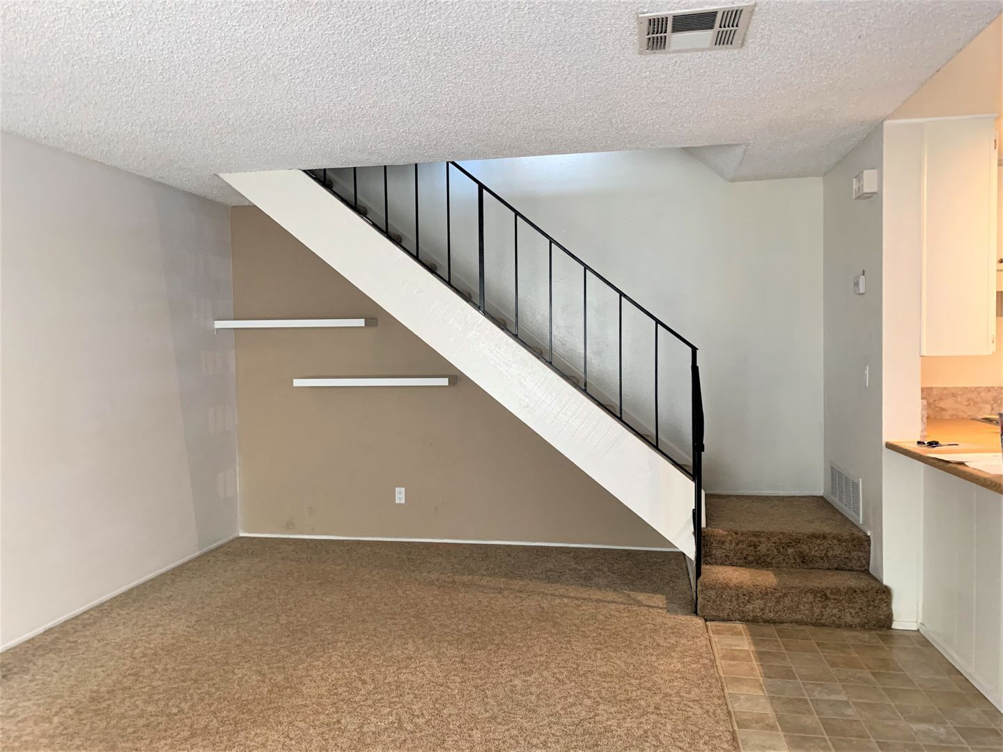 10645 Carmel Mountain Road - San Diego - California - 2 bed, 1 bath rental property