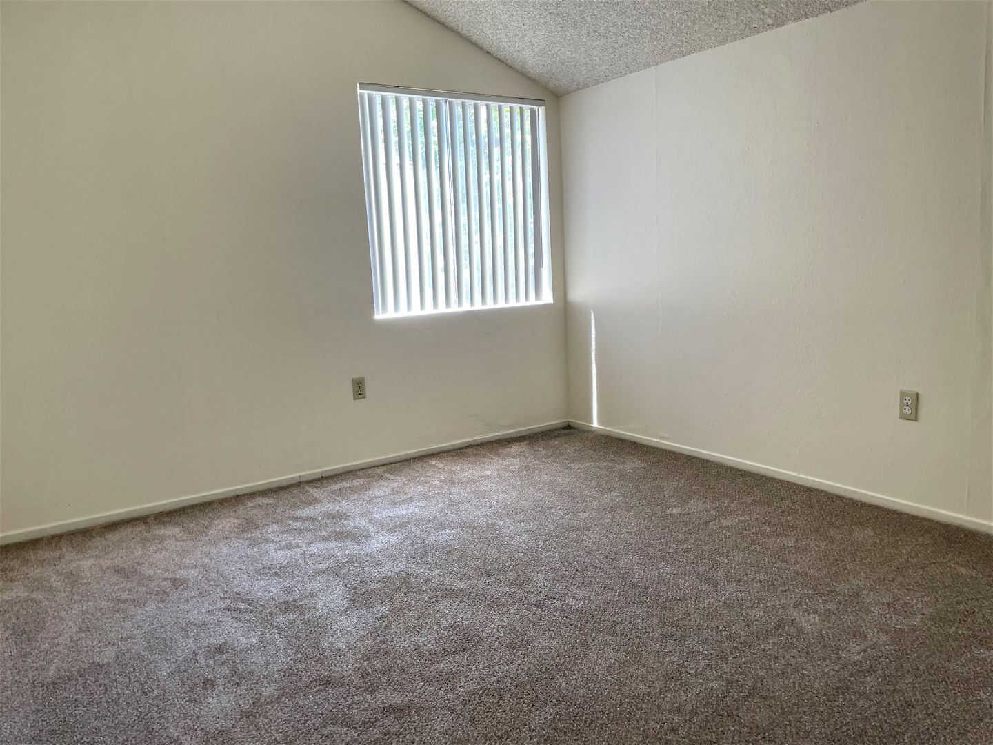 10847 Carbet Place - San Diego - California - 4 bed, 2 bath rental property