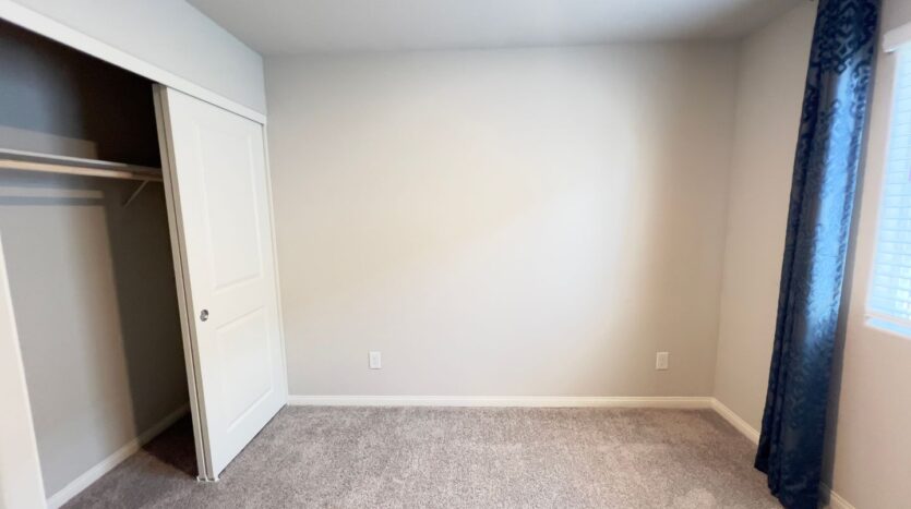 10946 Cambridge Lakes Ave  - Las Vegas - Nevada - 4 bed, 2.5 bath rental property