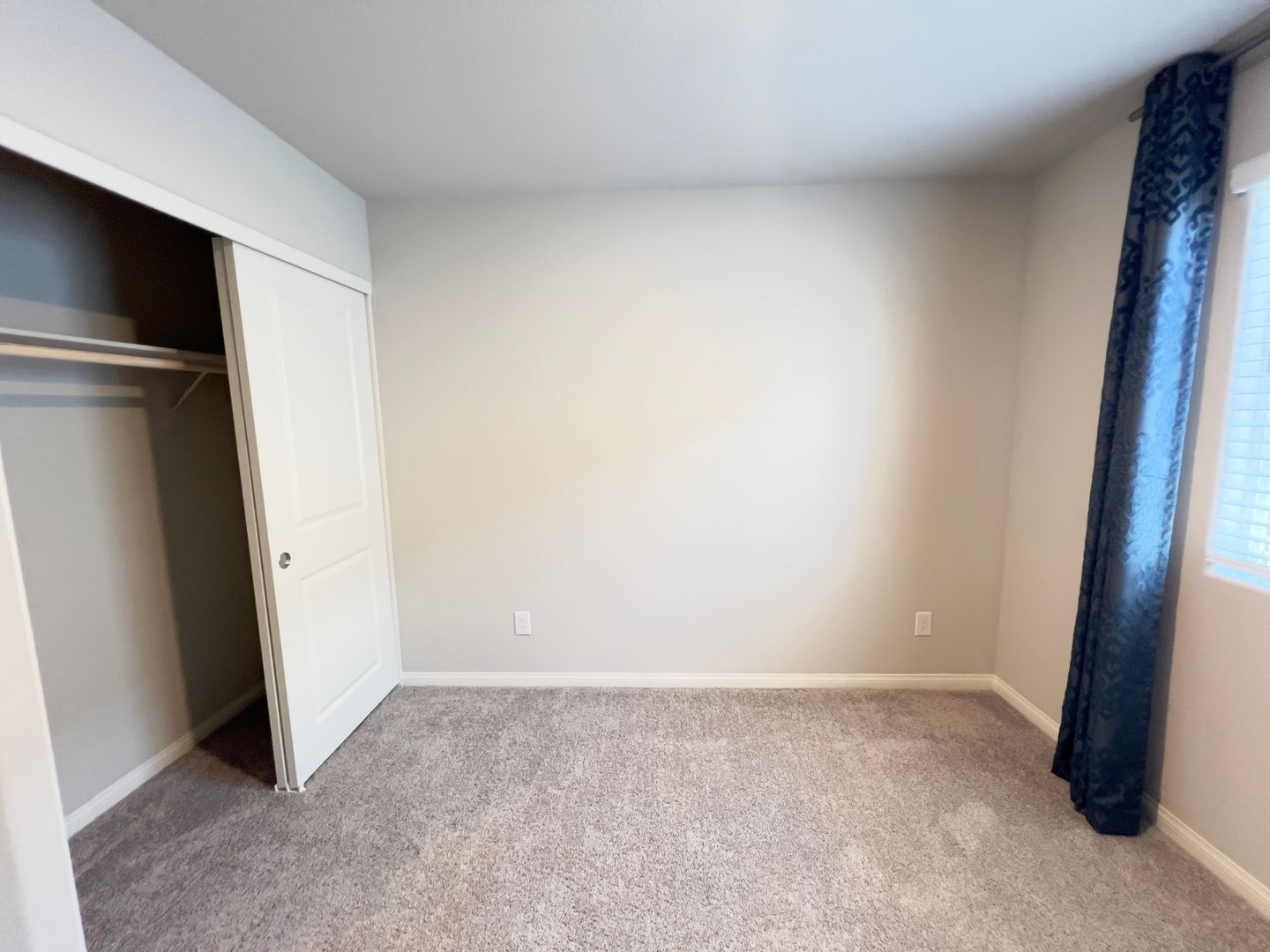 10946 Cambridge Lakes Ave  - Las Vegas - Nevada - 4 bed, 2.5 bath rental property