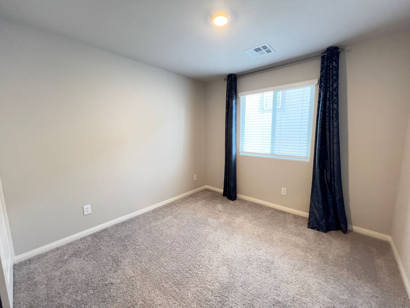 10946 Cambridge Lakes Ave  - Las Vegas - Nevada - 4 bed, 2.5 bath rental property