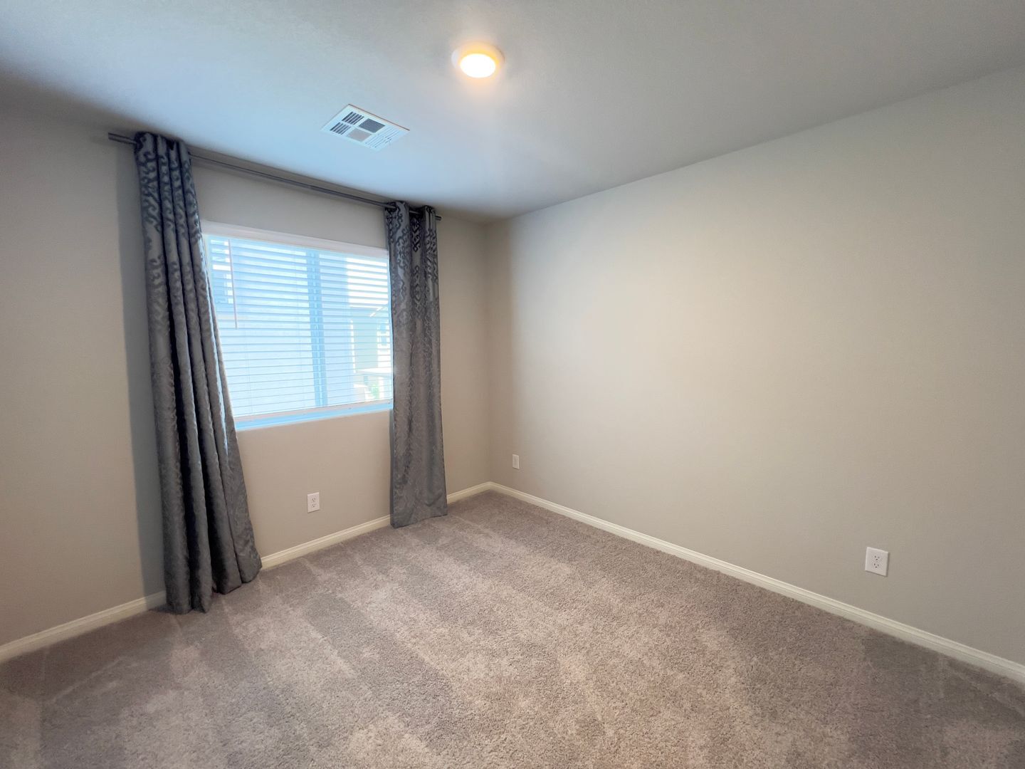 10946 Cambridge Lakes Ave  - Las Vegas - Nevada - 4 bed, 2.5 bath rental property