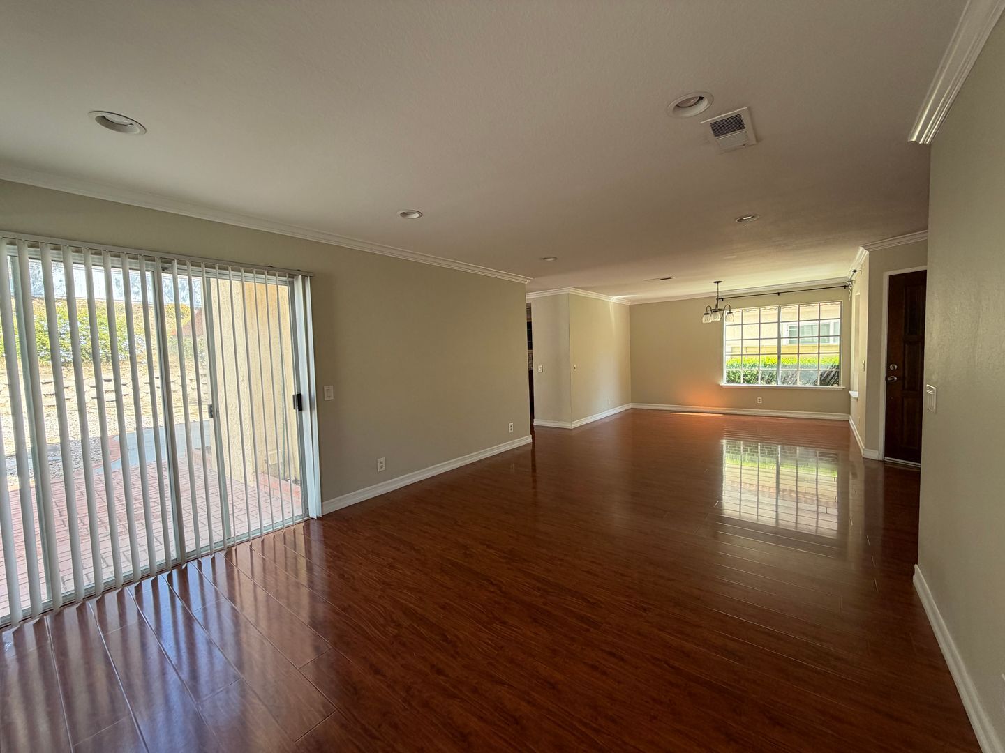 11095 Avenida De Los Lobos - San Diego - California - 3 bed, 2.5 bath rental property