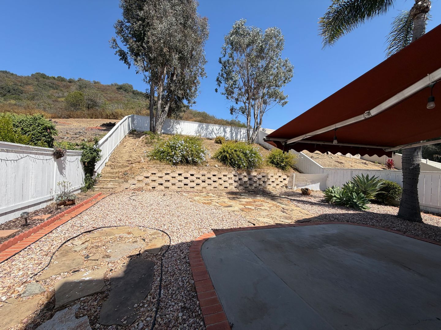 11095 Avenida De Los Lobos - San Diego - California - 3 bed, 2.5 bath rental property