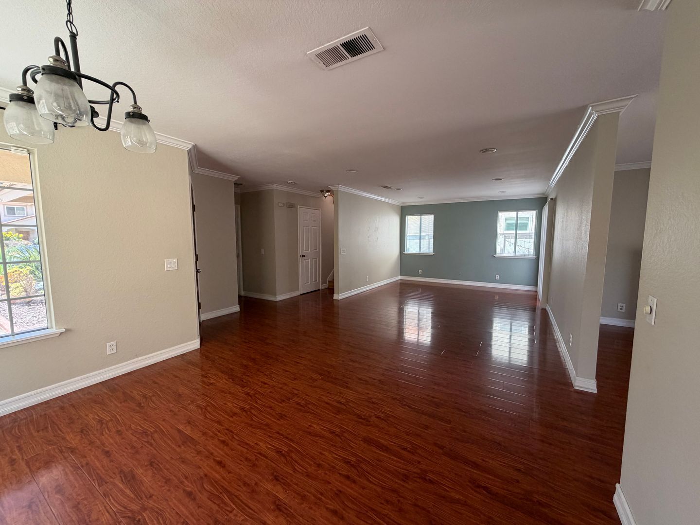 11095 Avenida De Los Lobos - San Diego - California - 3 bed, 2.5 bath rental property
