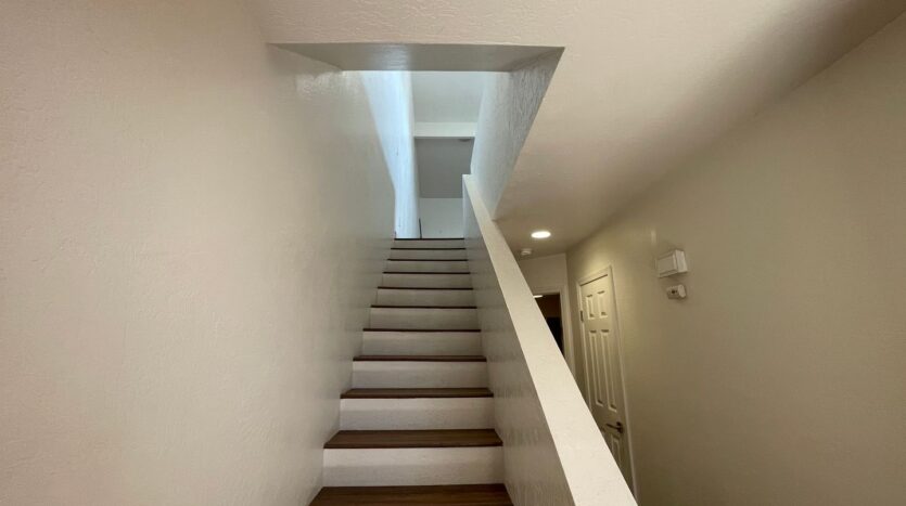 1118 Fresno Street Unit# 5 - San Diego - California - 1 bed, 2 bath rental property