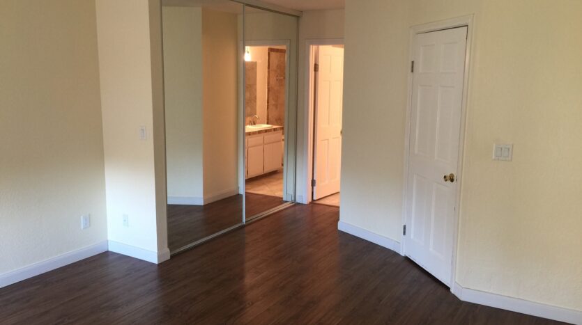 1118 Fresno Street Unit# 5 - San Diego - California - 1 bed, 2 bath rental property