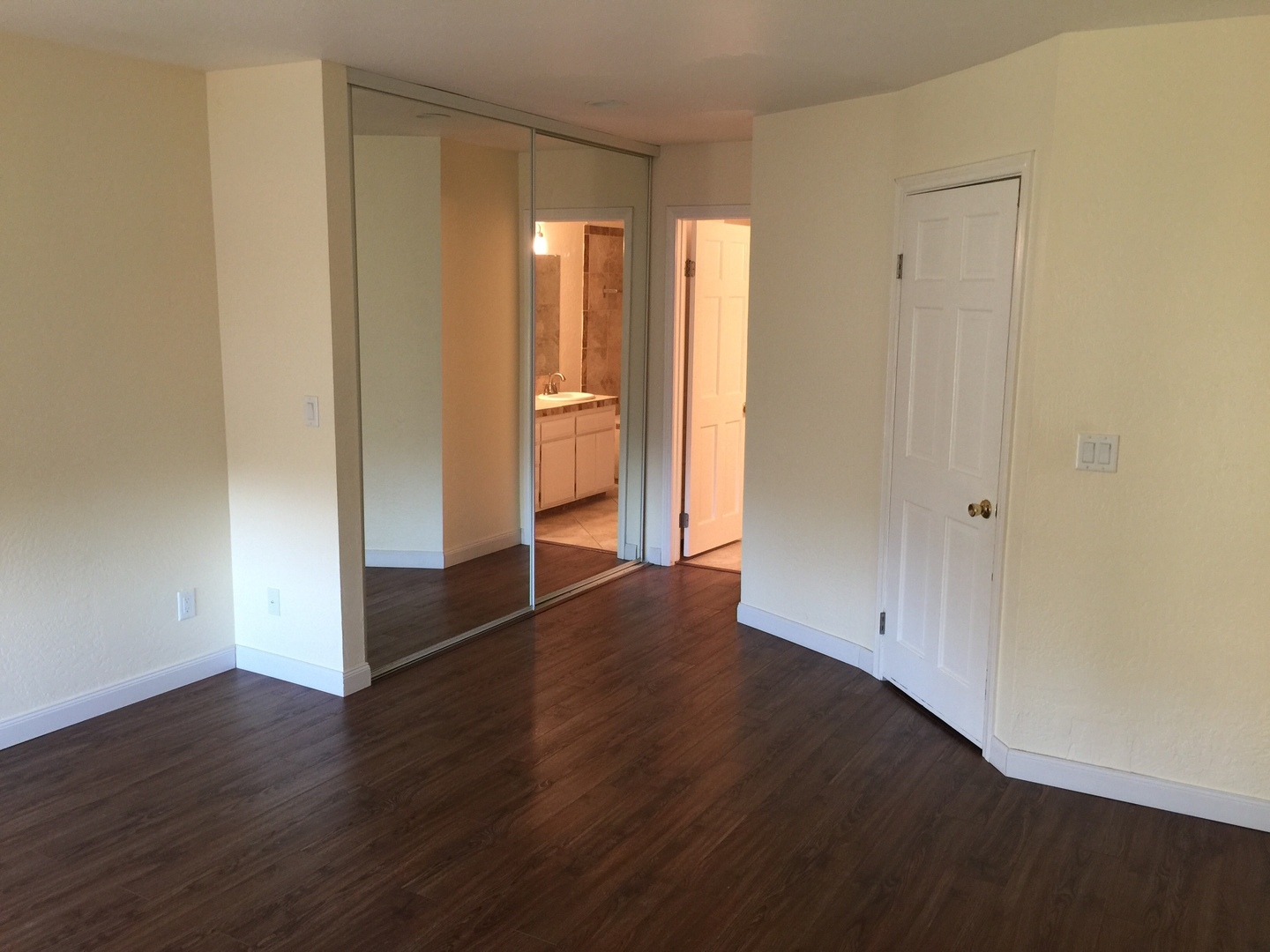 1118 Fresno Street Unit# 5 - San Diego - California - 1 bed, 2 bath rental property