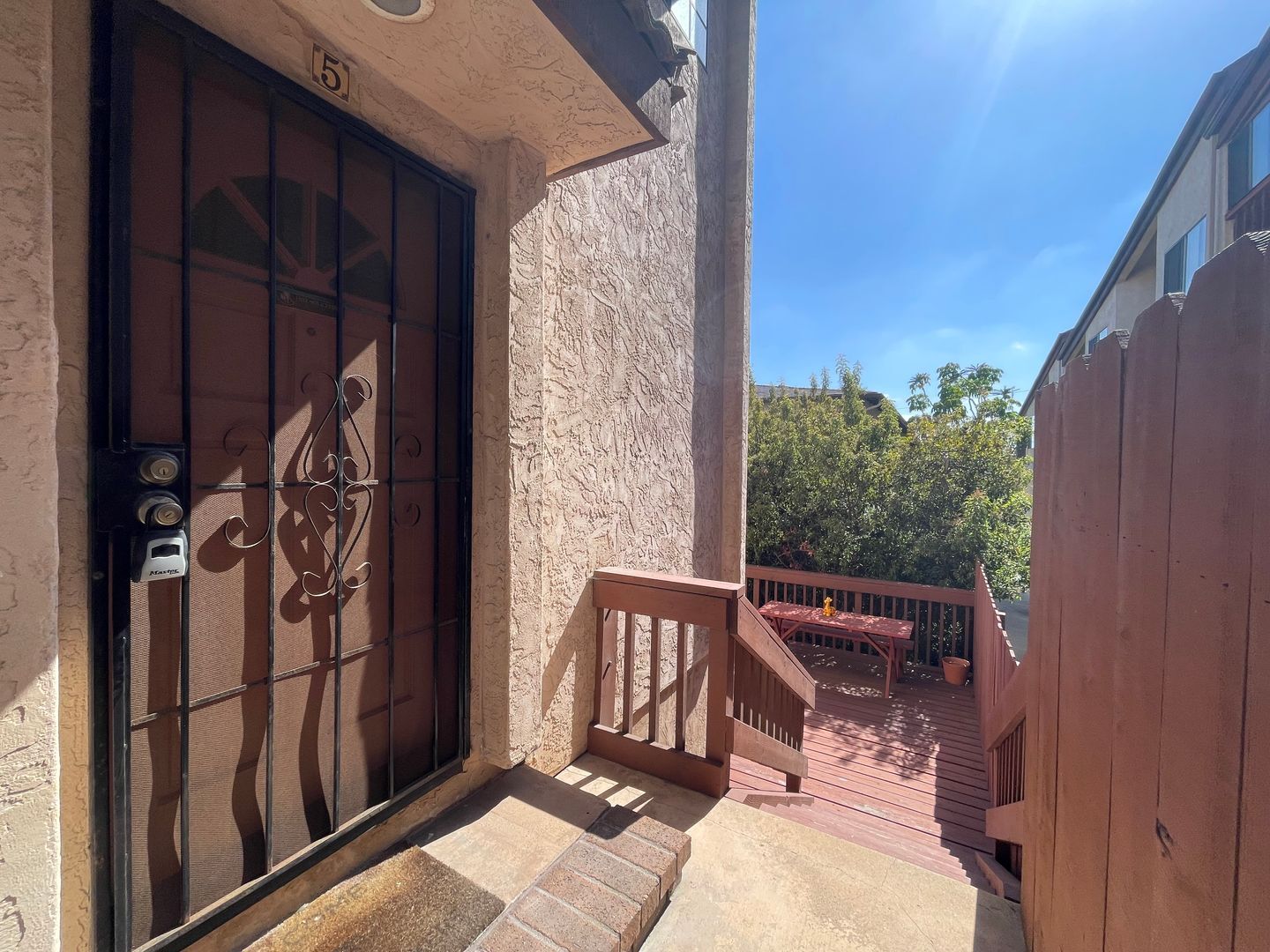 1118 Fresno Street Unit# 5 - San Diego - California - 1 bed, 2 bath rental property