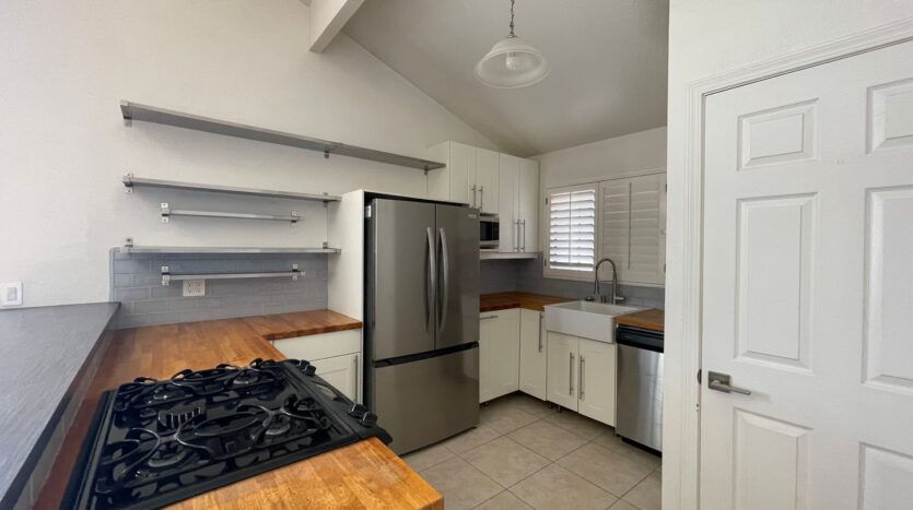 1118 Fresno Street Unit# 5 - San Diego - California - 1 bed, 2 bath rental property