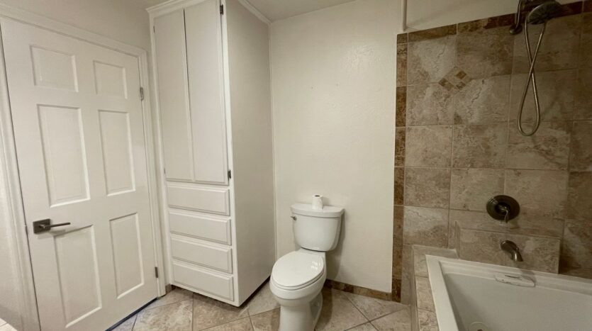 1118 Fresno Street Unit# 5 - San Diego - California - 1 bed, 2 bath rental property