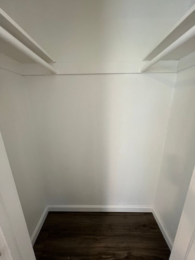 112 W. HOWARD - Visalia - California - 2 bed, 1 bath rental property
