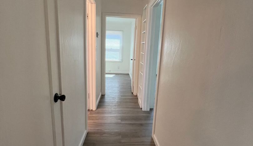 112 W. HOWARD - Visalia - California - 2 bed, 1 bath rental property