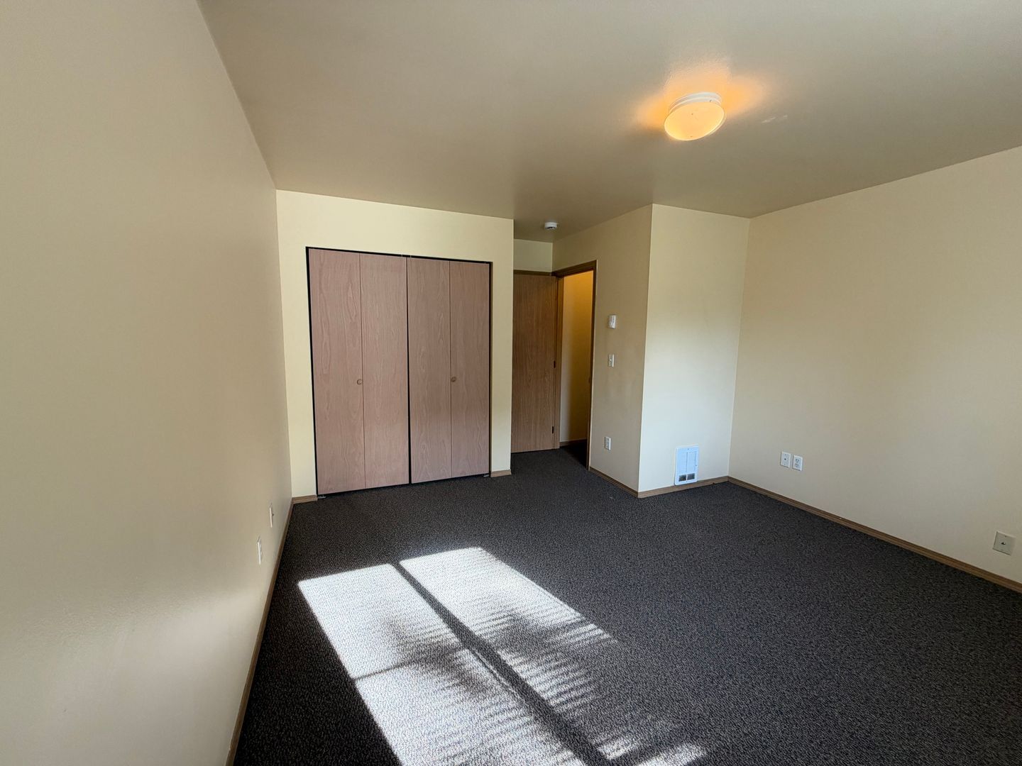 1121 Humboldt St - Bellingham - Washington - 3 bed, 2 bath rental property