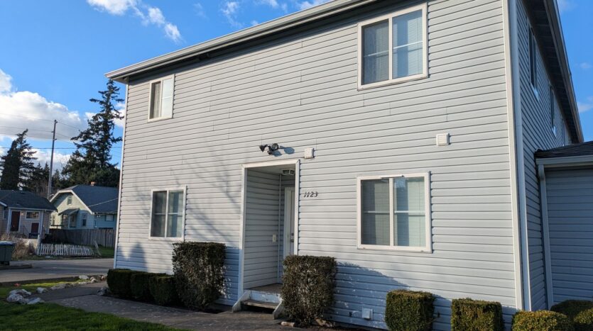 1121 Humboldt St - Bellingham - Washington - 3 bed, 2 bath rental property