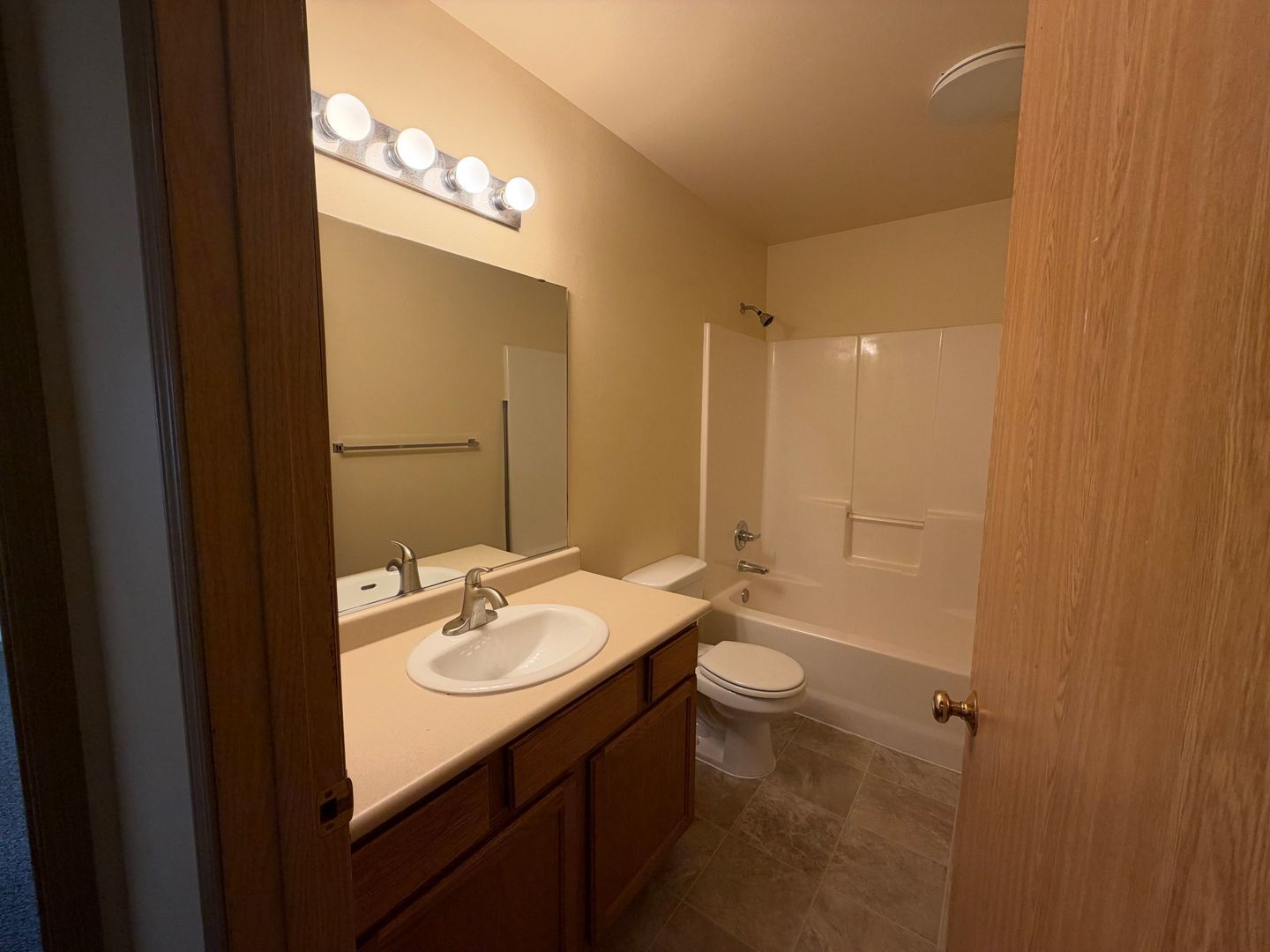 1121 Humboldt St - Bellingham - Washington - 3 bed, 2 bath rental property