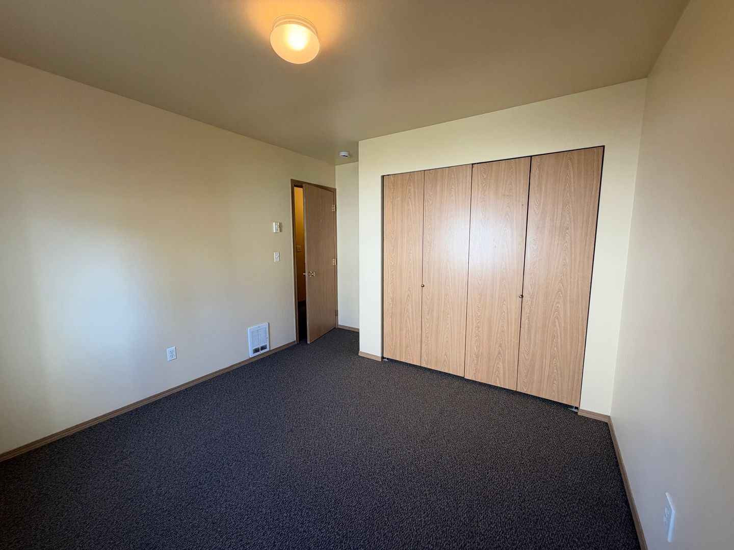 1121 Humboldt St - Bellingham - Washington - 3 bed, 2 bath rental property