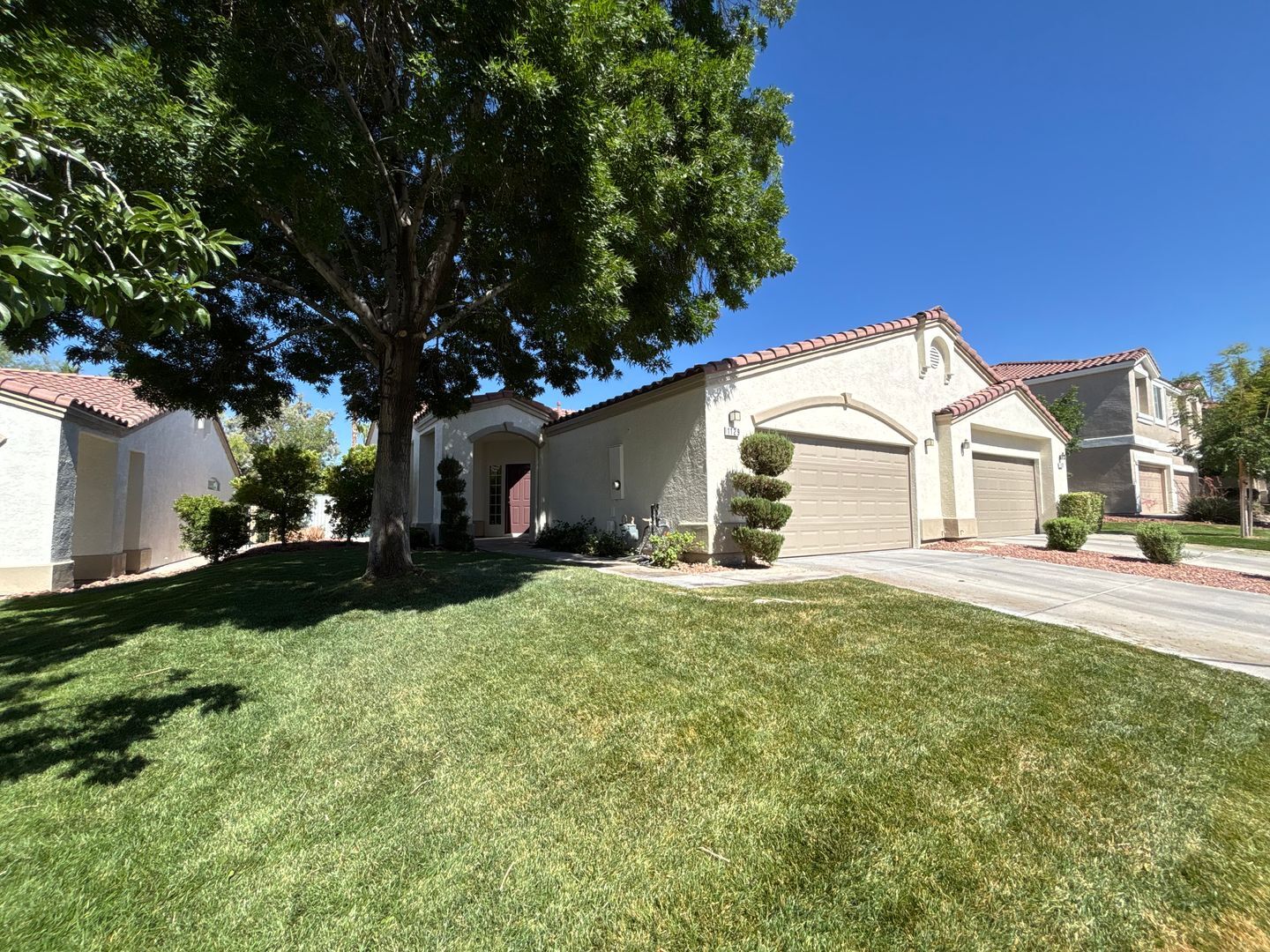 1129 Evening Ridge St - Henderson - Nevada - 2 bed, 2 bath rental property