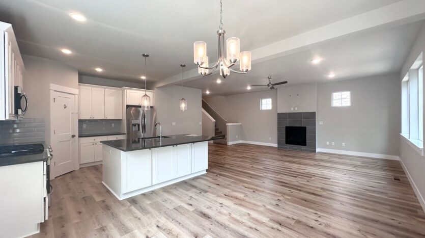 11732 SE Golden Eagle Ln - Happy Valley - Oregon - 4 bed, 2.5 bath rental property