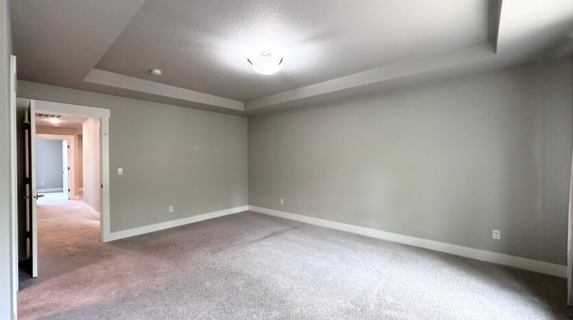 11732 SE Golden Eagle Ln - Happy Valley - Oregon - 4 bed, 2.5 bath rental property