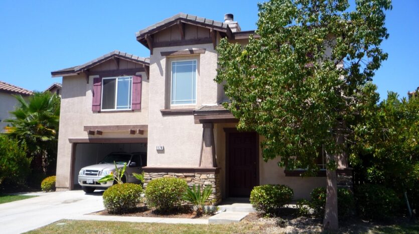 1174 Hitching Post Lane - Chula Vista - California - 3 bed, 2.5 bath rental property