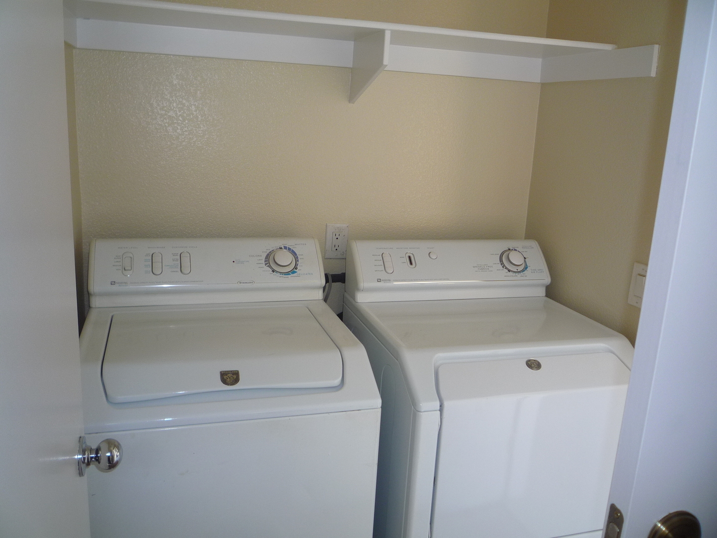 1174 Hitching Post Lane - Chula Vista - California - 3 bed, 2.5 bath rental property
