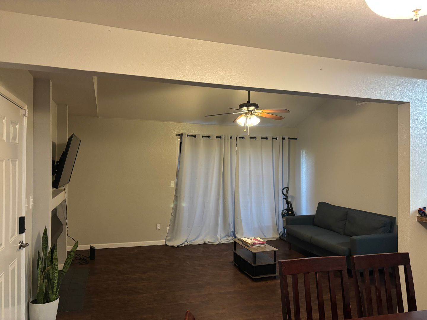 1190 S. Winery Ave.  #234 - Fresno - California - 2 bed, 1 bath rental property