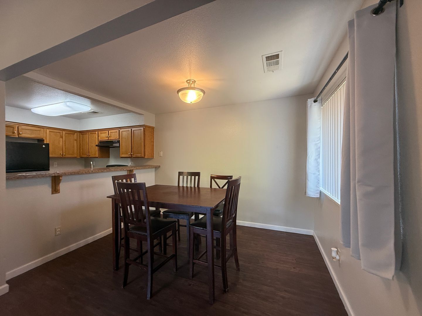 1190 S. Winery Ave.  #234 - Fresno - California - 2 bed, 1 bath rental property