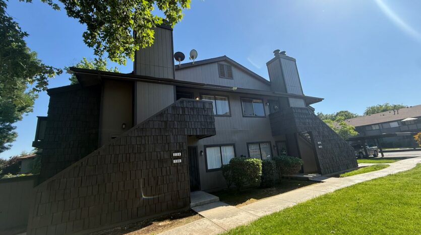 1190 S. Winery Ave.  #234 - Fresno - California - 2 bed, 1 bath rental property