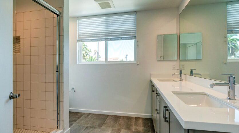 1276 East Santa Clara St   - Ventura - California - 2 bed, 2.5 bath rental property