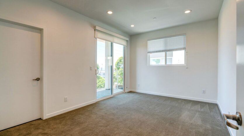 1276 East Santa Clara St   - Ventura - California - 2 bed, 2.5 bath rental property