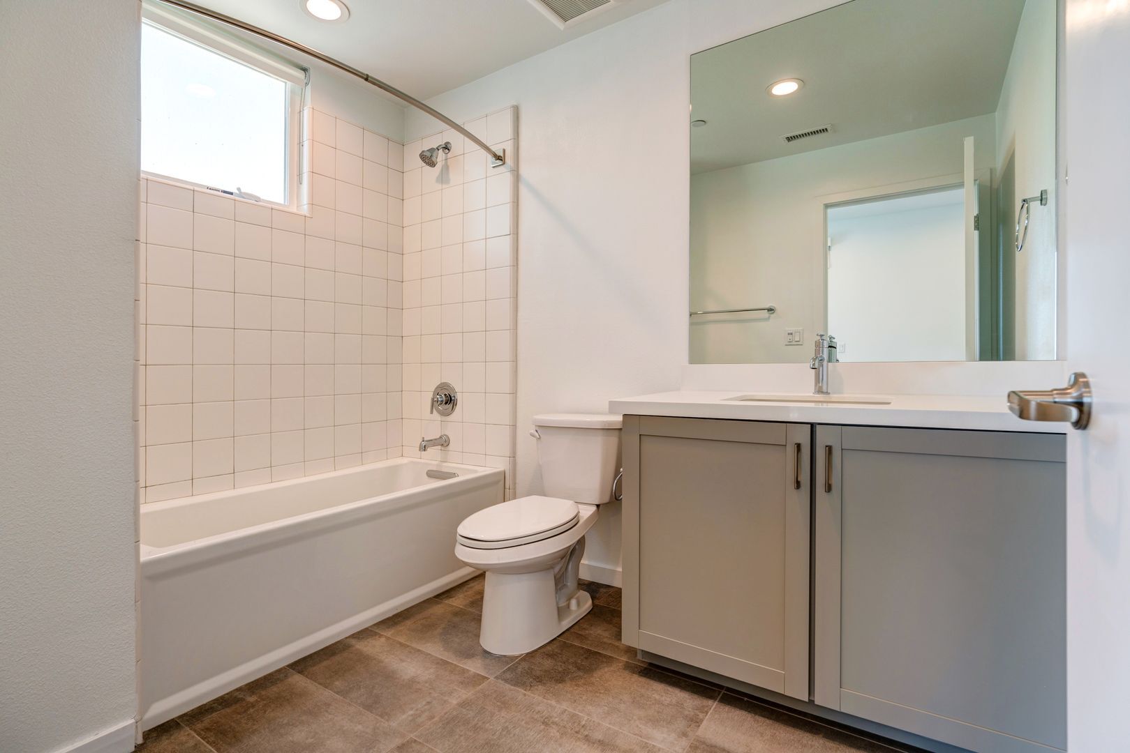 1276 East Santa Clara St   - Ventura - California - 2 bed, 2.5 bath rental property
