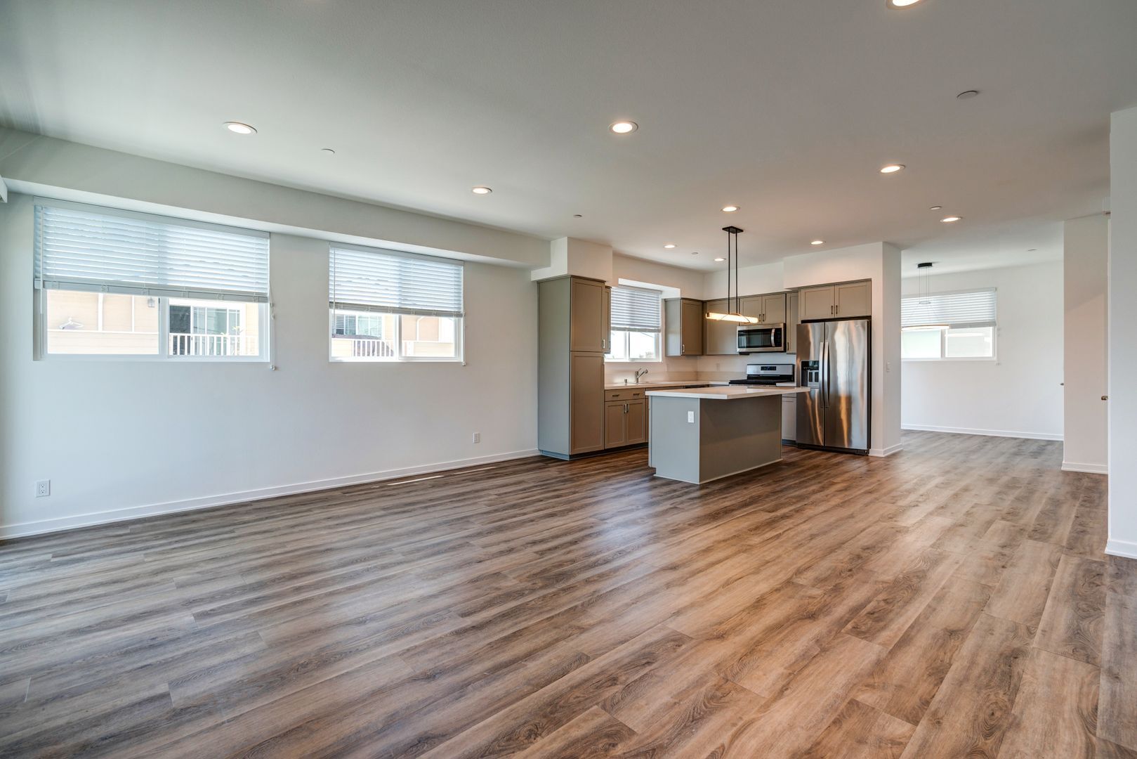 1276 East Santa Clara St   - Ventura - California - 2 bed, 2.5 bath rental property