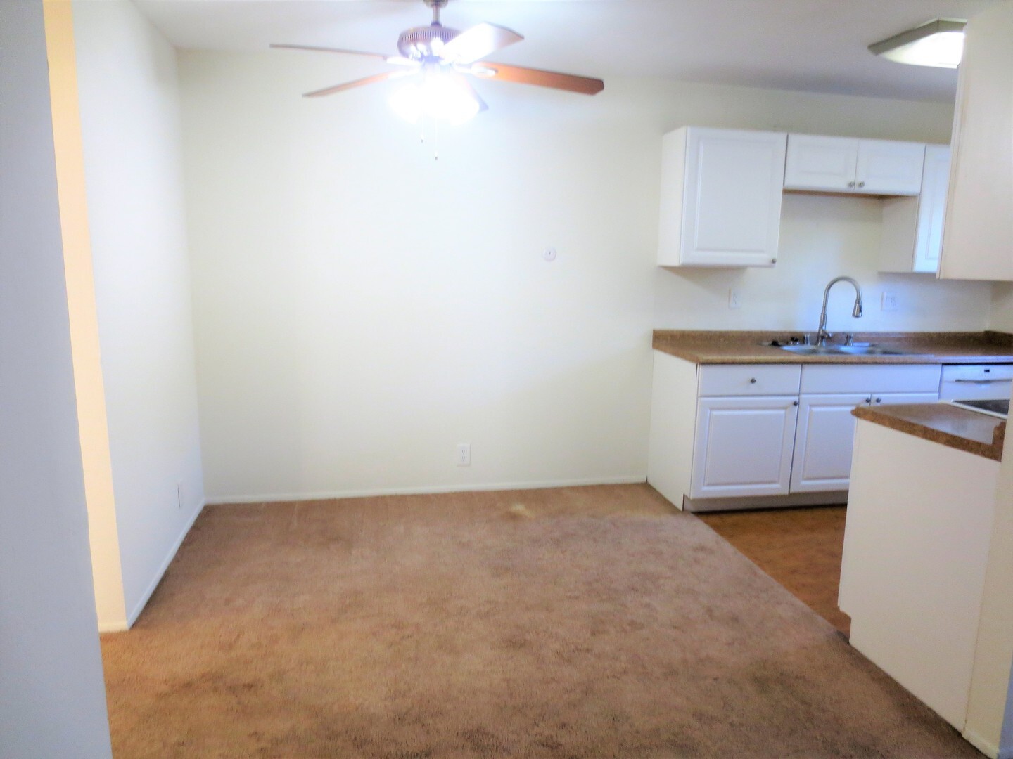 12923 Mapleview Street #14 - Lakeside - California - 1 bed, 1 bath rental property
