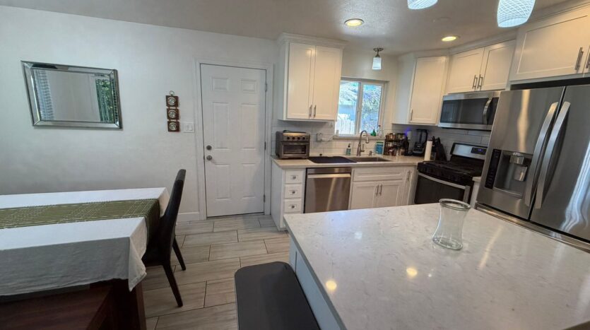 130 Brady Ct - Sacramento - California - 3 bed, 2 bath rental property