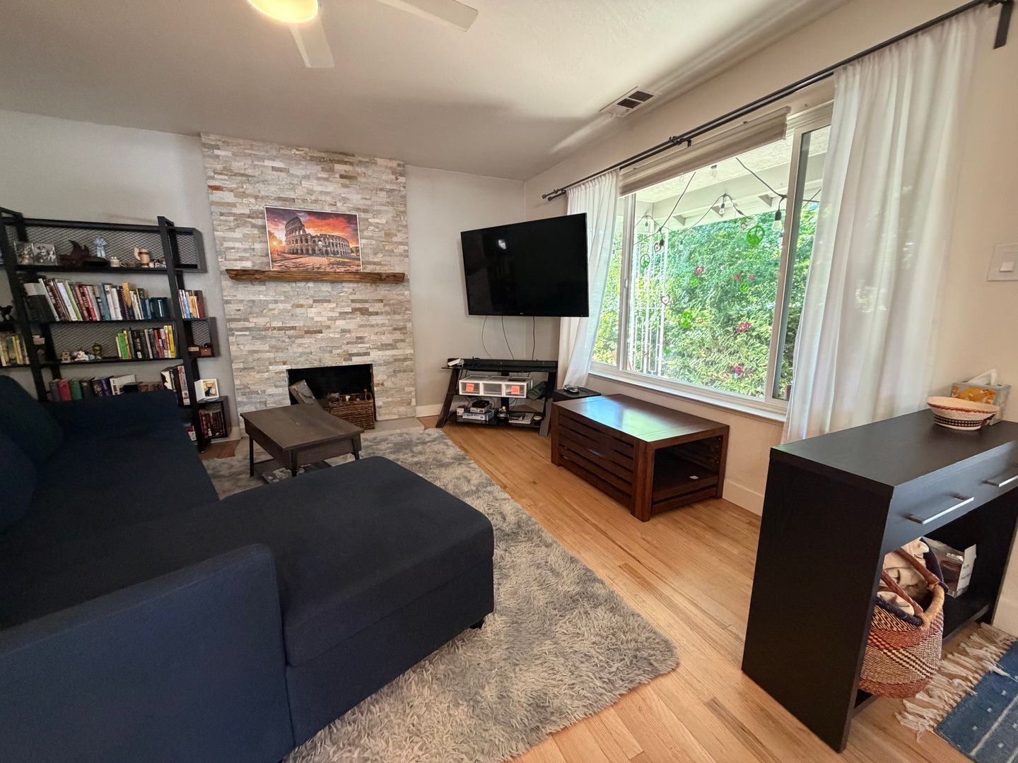 130 Brady Ct - Sacramento - California - 3 bed, 2 bath rental property