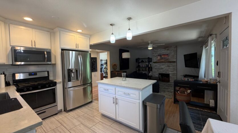 130 Brady Ct - Sacramento - California - 3 bed, 2 bath rental property