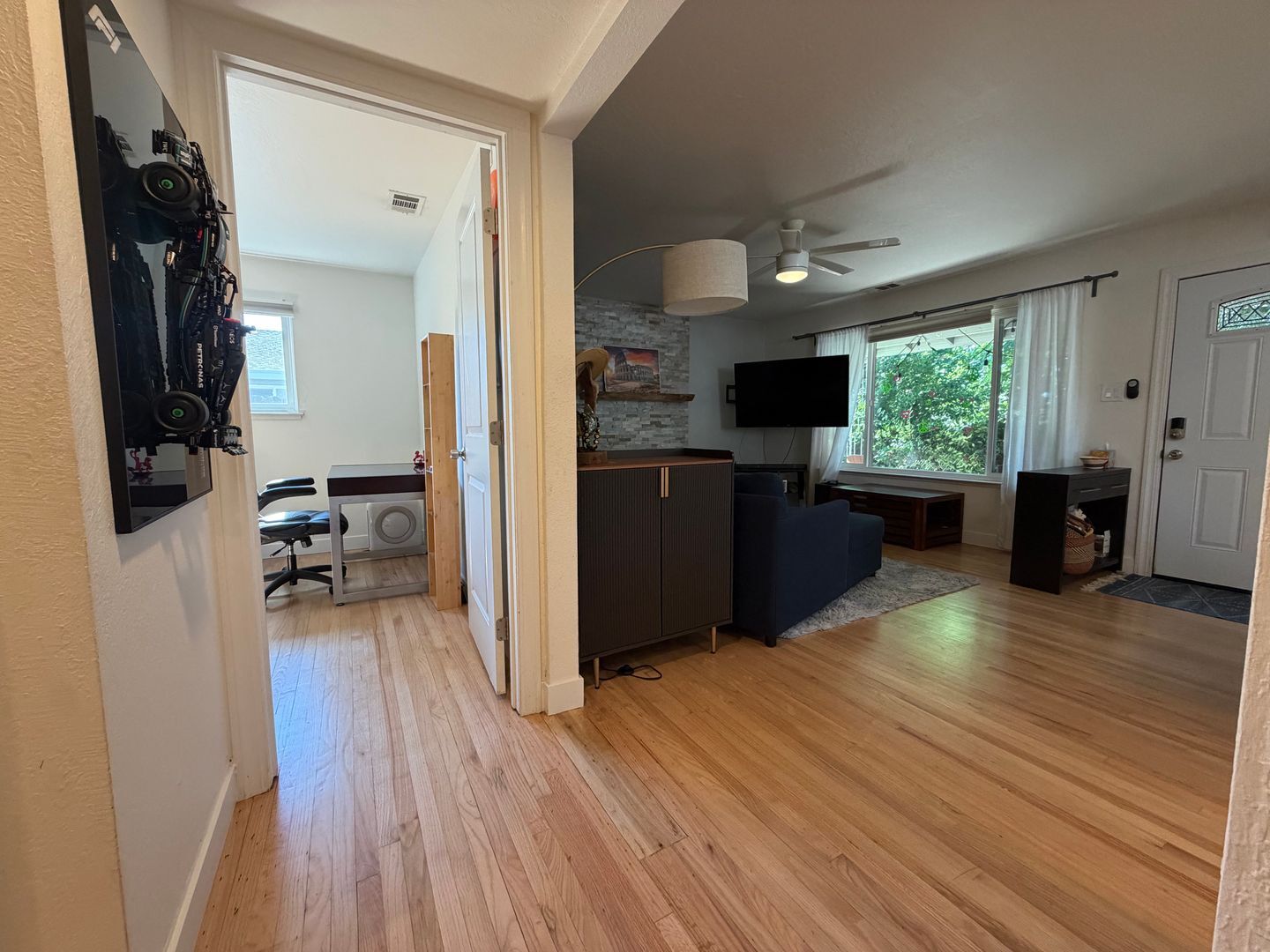 130 Brady Ct - Sacramento - California - 3 bed, 2 bath rental property